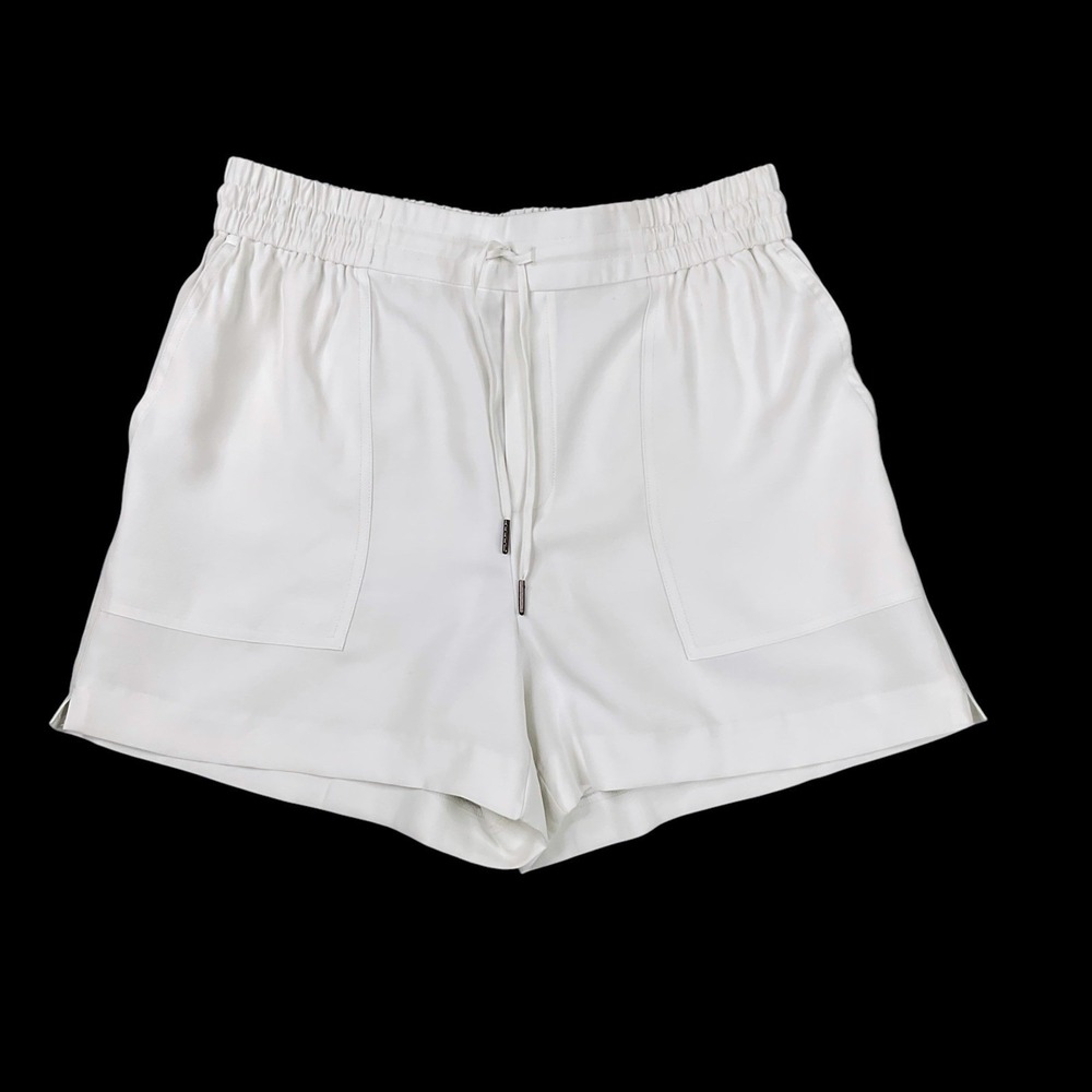 Kersh Shorts Women Medium Ivory Partial Elastic Waist Drawstring Pockets NWT